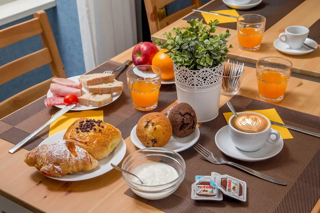 Piccolo Imperiale Bed and Breakfast Rome Bed & Breakfast