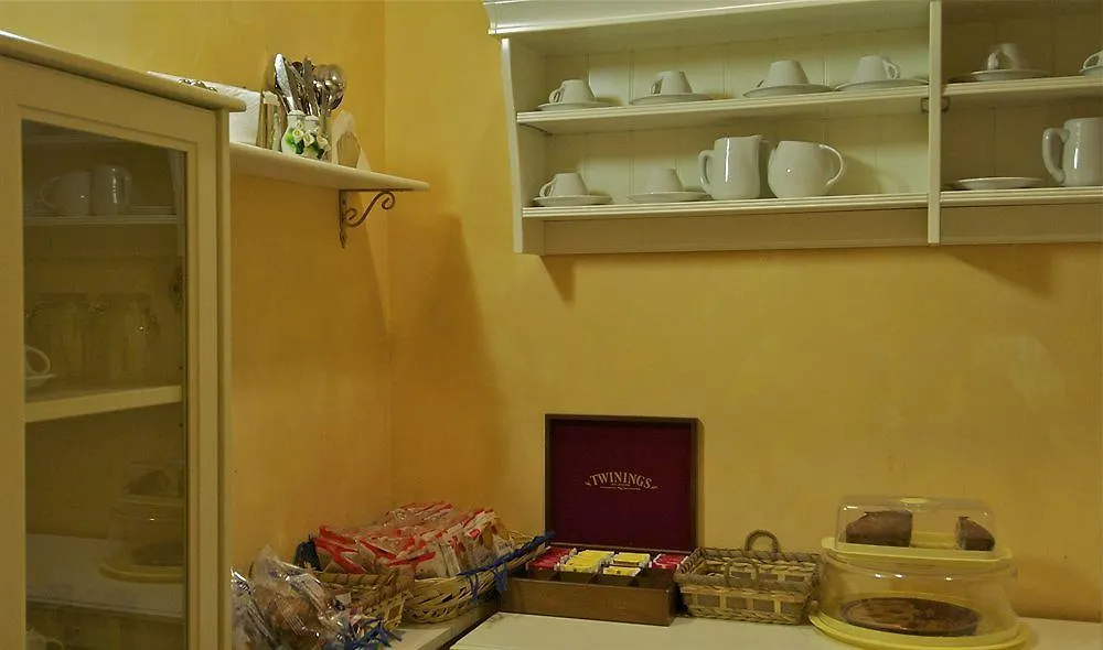Piccolo Imperiale Bed and Breakfast Rome Bed & Breakfast