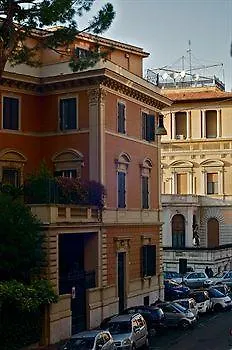 Bed & Breakfast Piccolo Imperiale Bed and Breakfast Rome