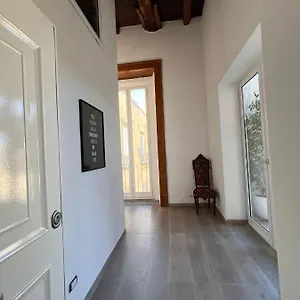 La Bella Luxury And Travel Solution , Neapol Włochy