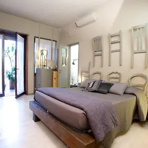 Alojamento de Acomodação e Pequeno-almoço Bed+art **